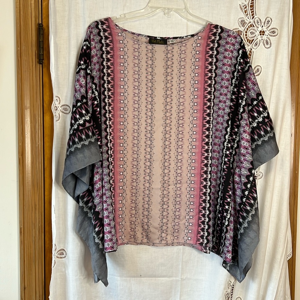 Bob Mackie Abstract Pink Purple Poncho XL